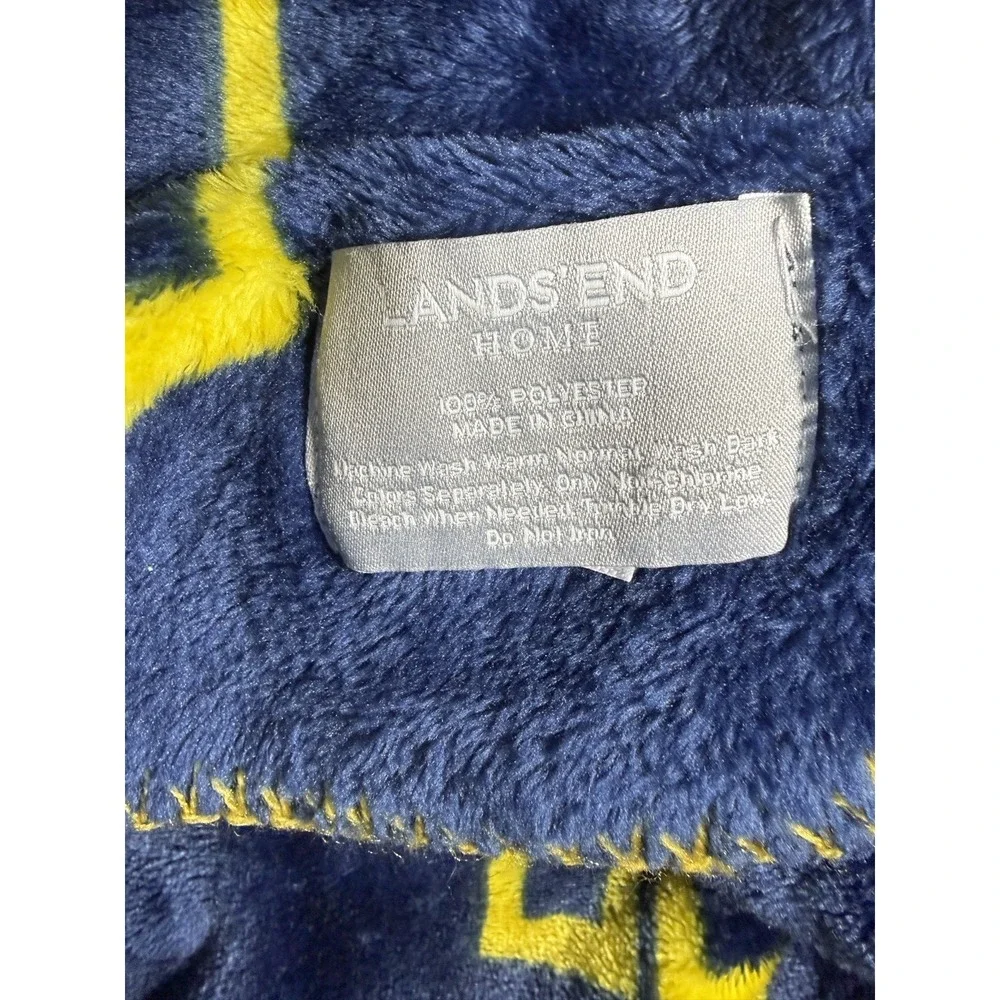 Lands End‎ Rocket Science Throw Blanket Fleece Moon Exploration Space Artemis